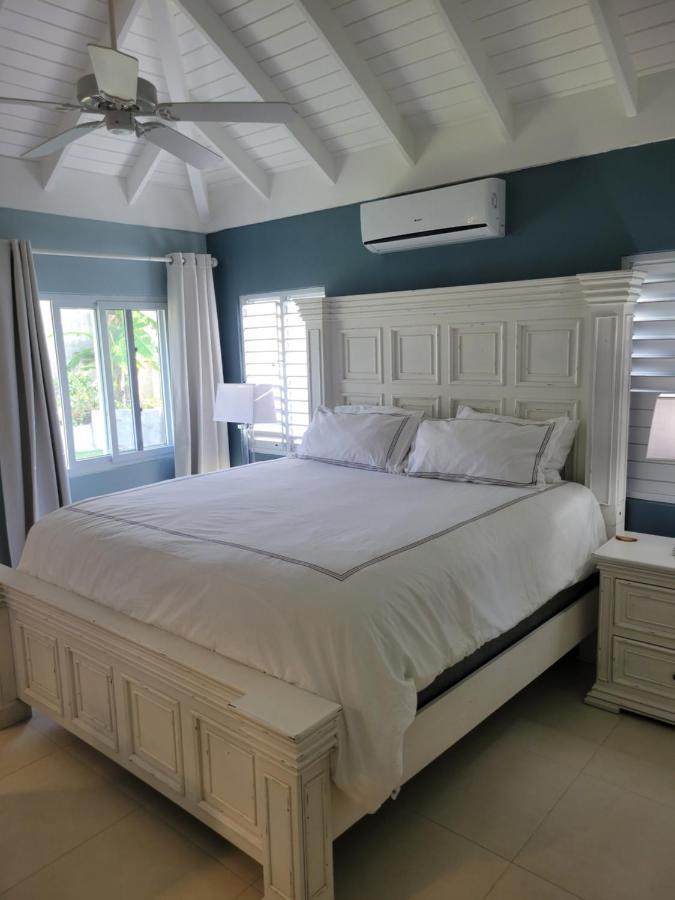 Breathtaking Villa At The Crest Richmond ภายนอก รูปภาพ